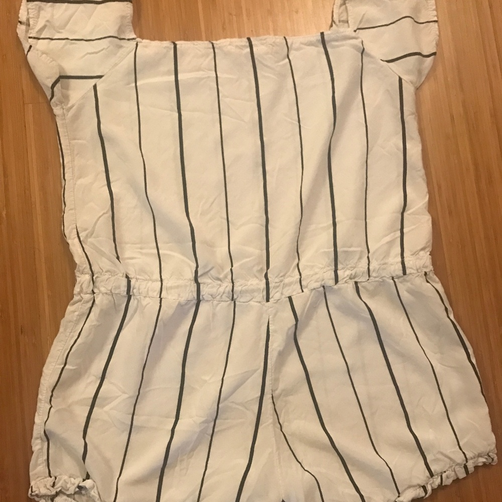 Acesung Off The Shoulder Striped Romper